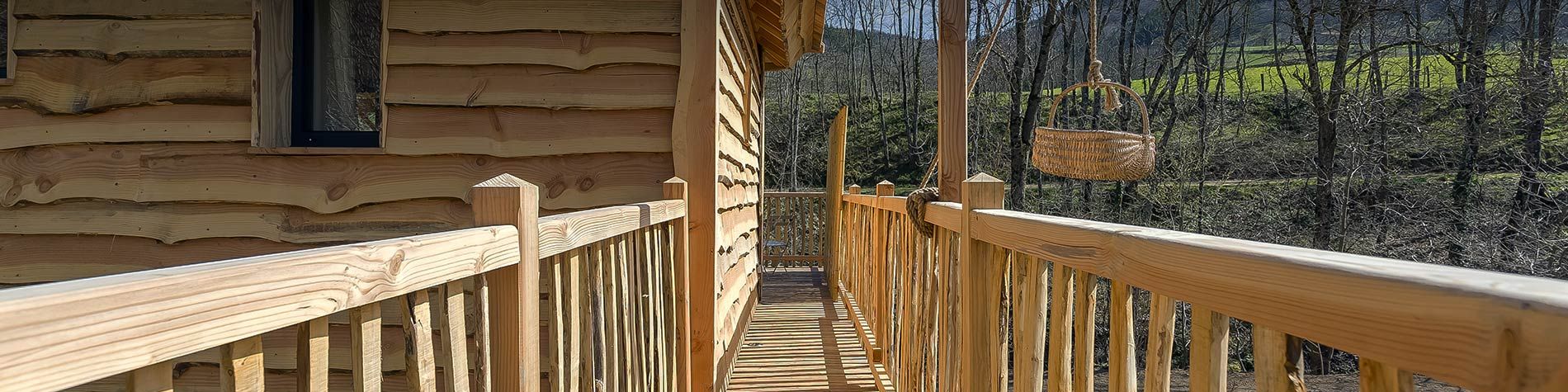pont d'accès de la cabane